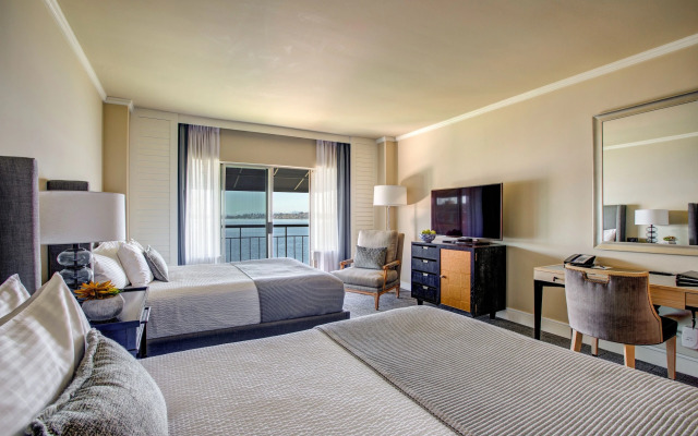 Woodmark Hotel and Still Spa