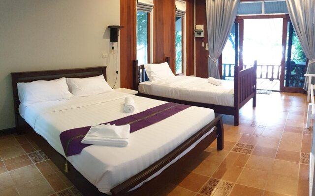 Haad Tian Beach Resort