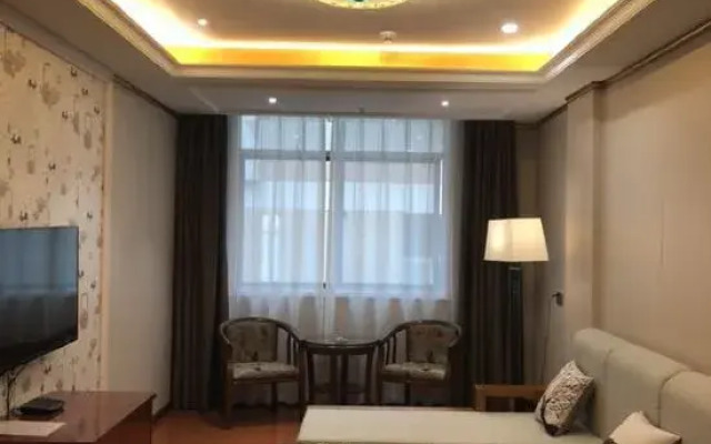 Huitong Business Hotel