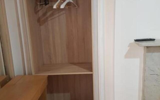 Bentinck Street Ground Floor Apartment