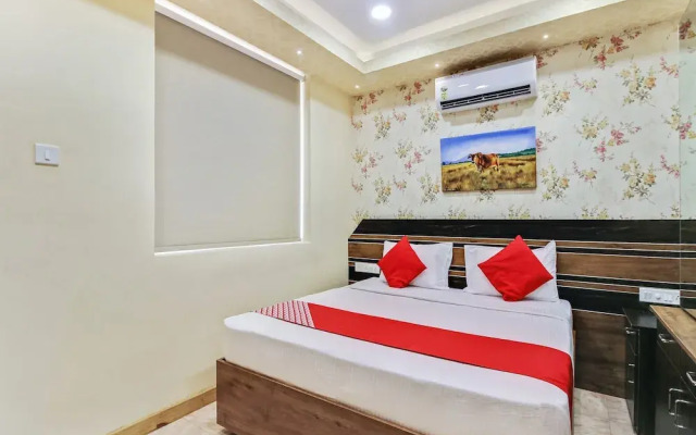 OYO 36072 Hotel Silver Inn