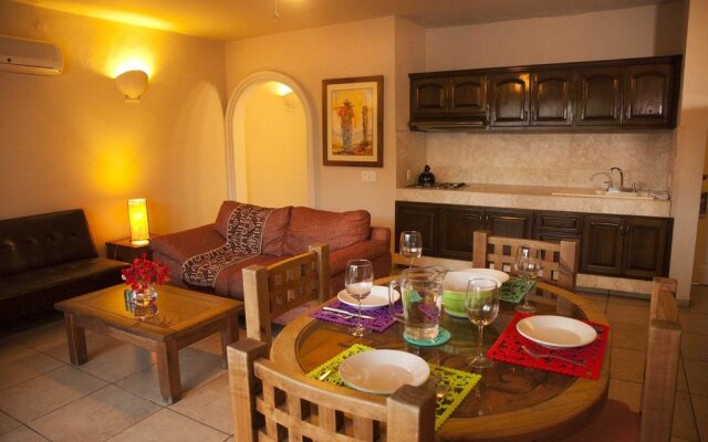 Club el Moro Hotel Suites