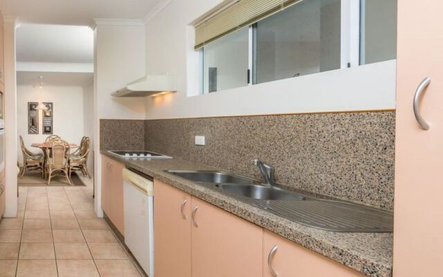 Palm Cove Penthouse Accommodation