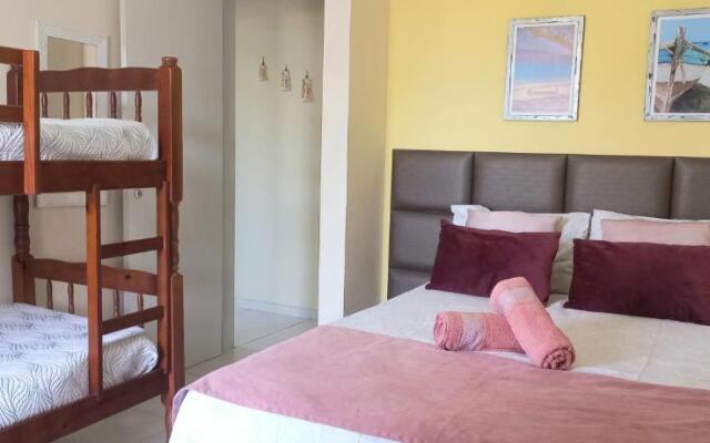 Conforto a 300m da Praia do Forte