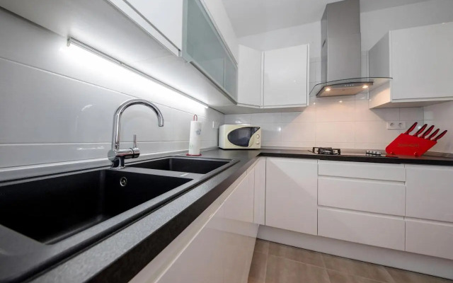 Apartments with a parking space Palit, Rab - 4971