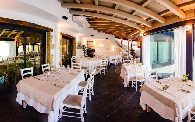 Calanica Residence Hotel
