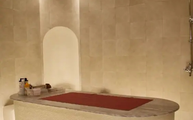 AlIskan Al Tullabi - Female Only