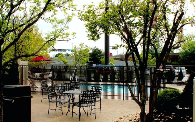 Holiday Inn Express Morrisville (trenton Nj Area)