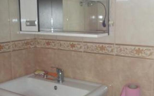 Zatishok Guest House