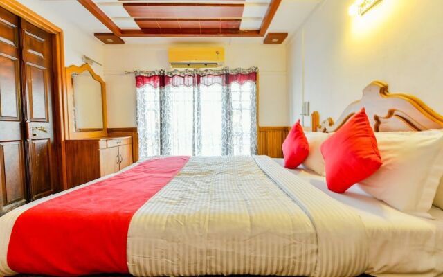 OYO 23231 KHBO Gold Sharing Houseboat