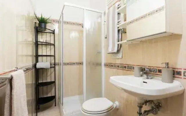 HomeHouse Giulio Cesare-San Pietro