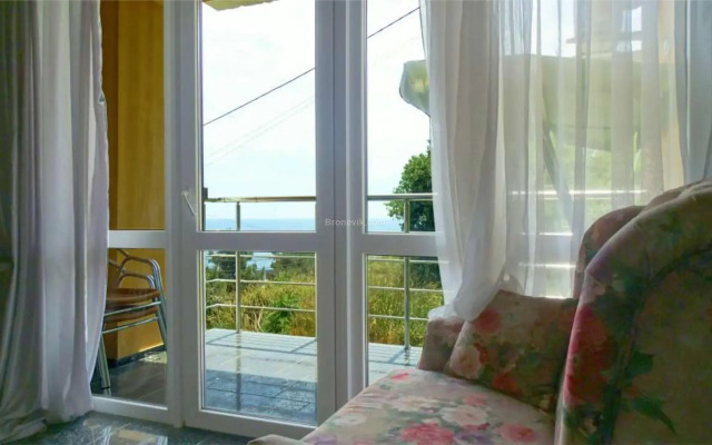 Legenda gostinitsa (Alushta)