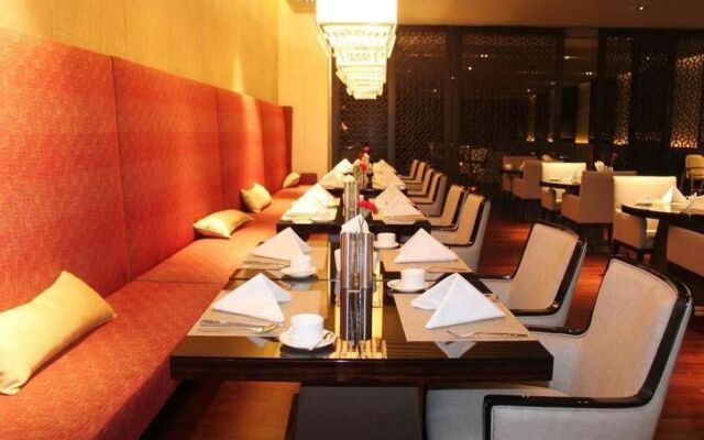 Tangshan Jitang New Century Hotel