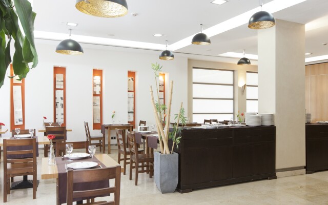 Hotel Vertice Sevilla