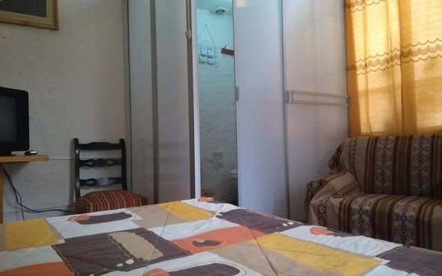 La Casa de Sillar Hostel & Foods