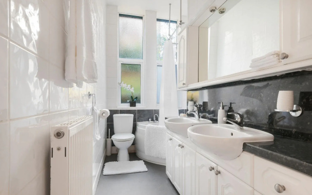 Canonmills Apartment