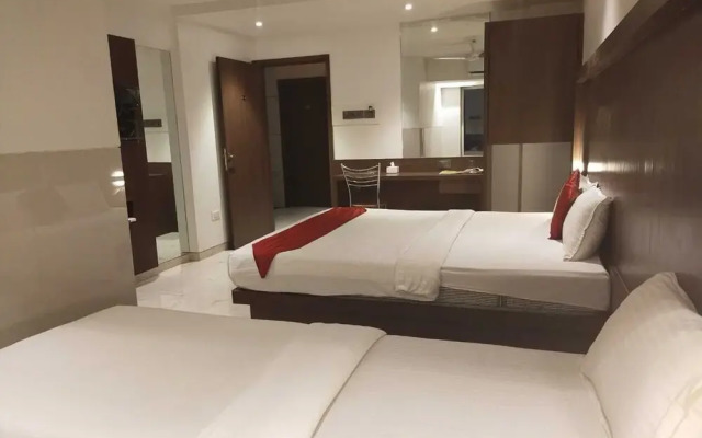 Hotel Express INN, Panvel
