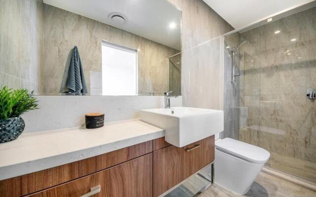 Serenity Surfers Paradise