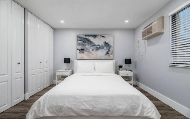 Shell on the Beach 104 - RENOVATED