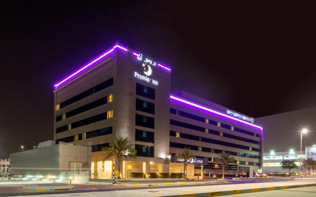 Premier Inn Abu Dhabi Airport (Business Park)