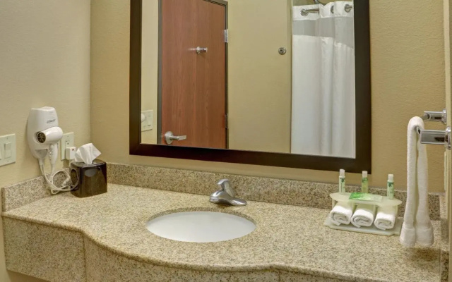 Holiday Inn Express Texarkana East