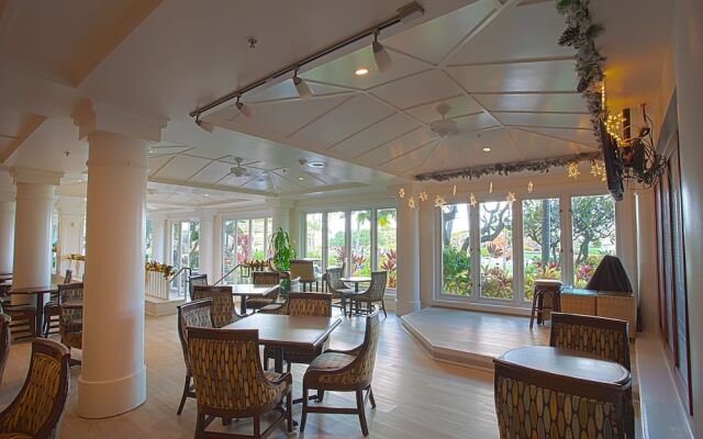 2417 @ Oceanfront Resort Lihue, Kauai Beach Drive