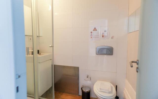 Adorable Apartments in Great Area