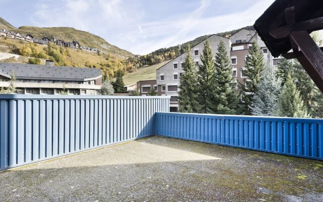 Luderna - Dúplex con Terraza Gireta Saumet 8A