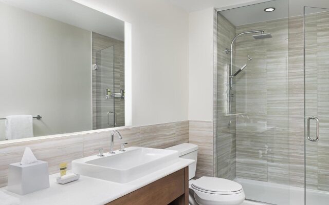 Element by Westin Calgary Airport