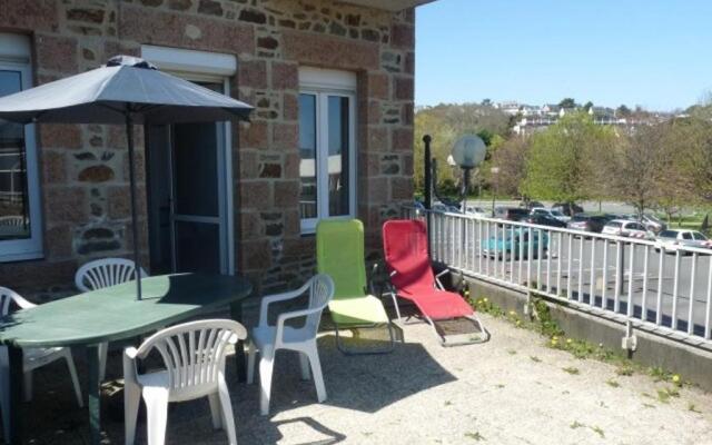 Appartement Perros-Guirec, 2 pièces, 3 personnes - FR-1-368-320