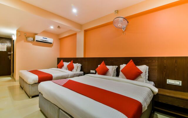 OYO 15944 Hotel Three Seas