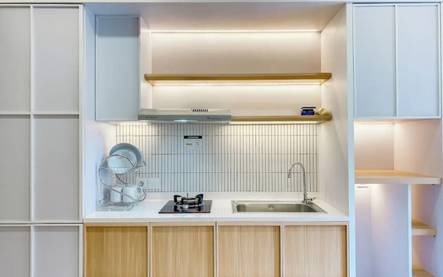 Well Furnished And Comfort 2Br Meikarta Apartment