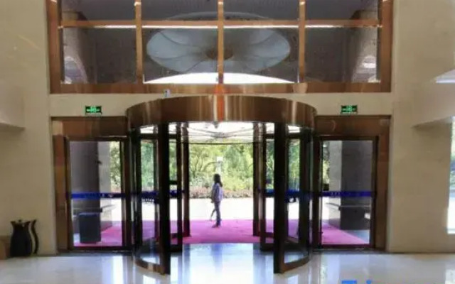 Senmiao Holiday Hotel