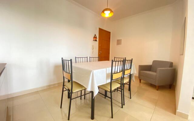 Pé na Areia Praia do Caiçara II