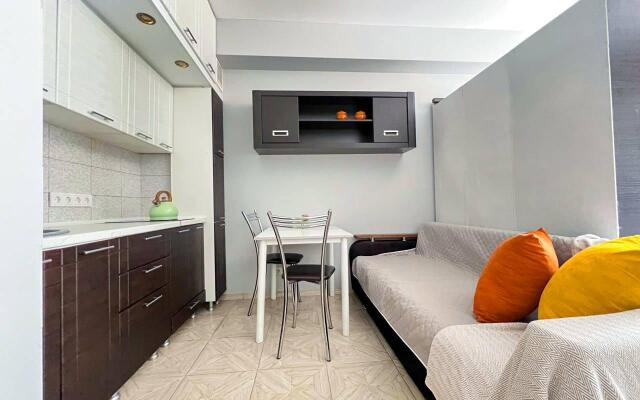 Apartments on Estonskaya street 37 building 11