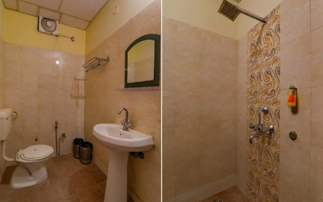 Hotel Prakash Palace