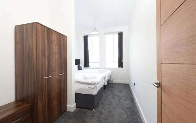 Stunning High Spec Sleep 14 (38 A3)