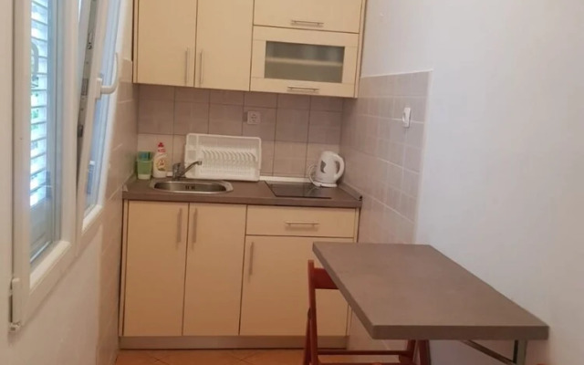 Mari - Near sea - SA2