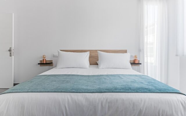 Open Sea Suites