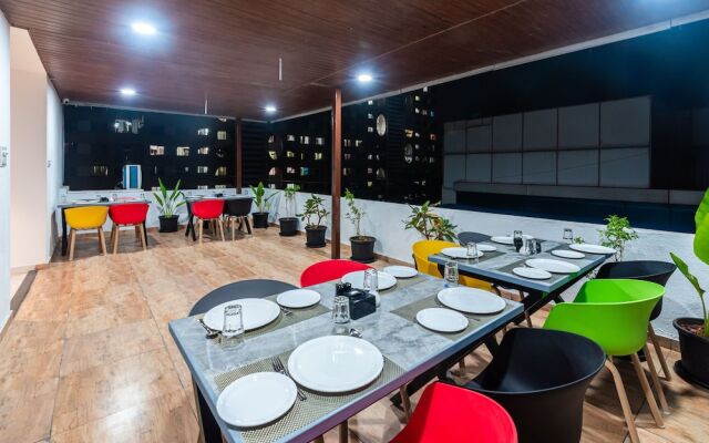 Treebo Cocostay, Hadapsar
