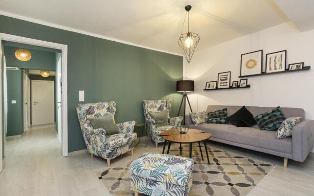 Honeymoon Apartment