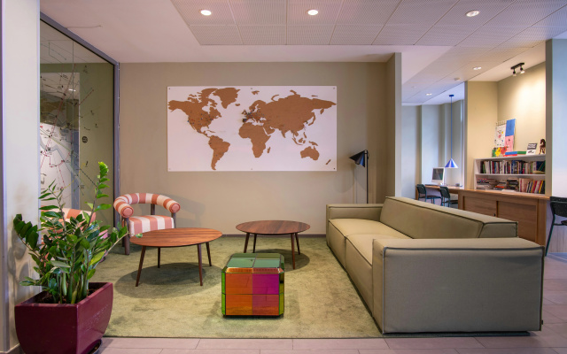 The Social Hub Paris La Defense