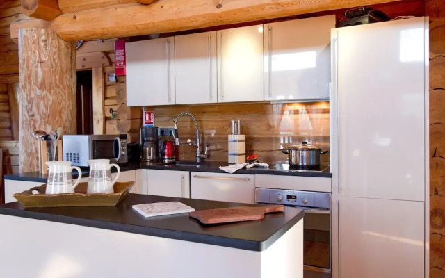 Chalet With a Fireplace at 500m From ski Lift