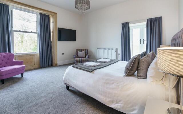 Woodlands Hall Hotel