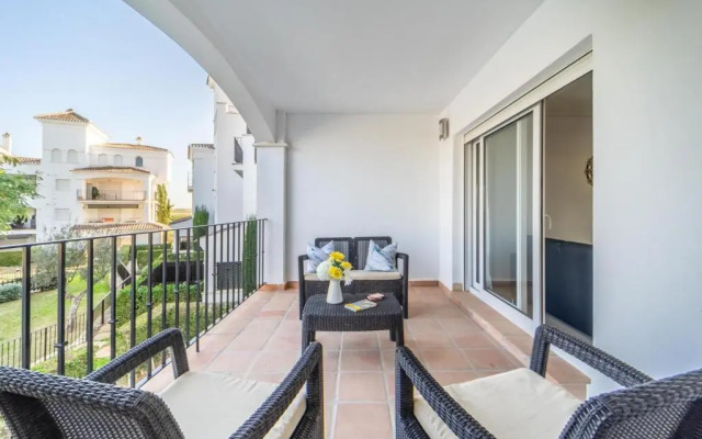 Apartment Near the Pool - MO4011LT