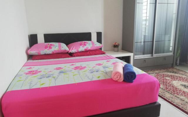 Homestay Semenyih 3 Bedroom Apartment by Kasyaf