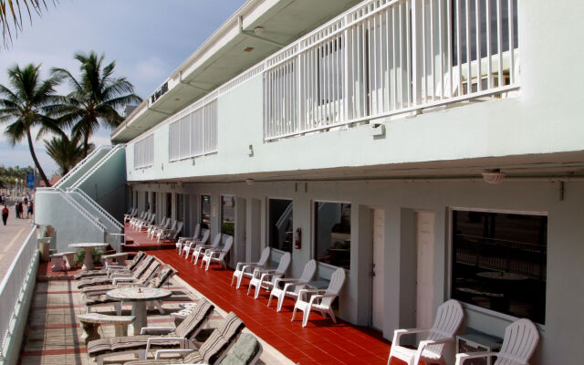 The Diane Oceanfront Suites