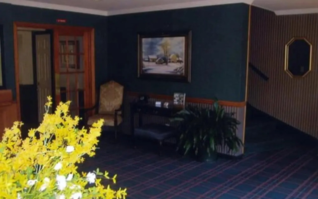 Whitman Motor Lodge