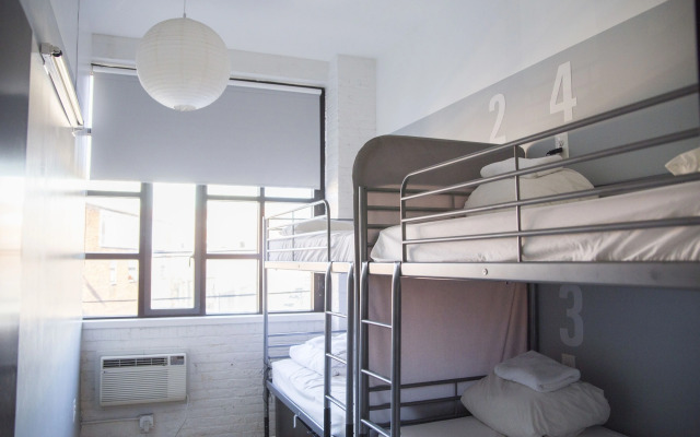 The Local - Hostel