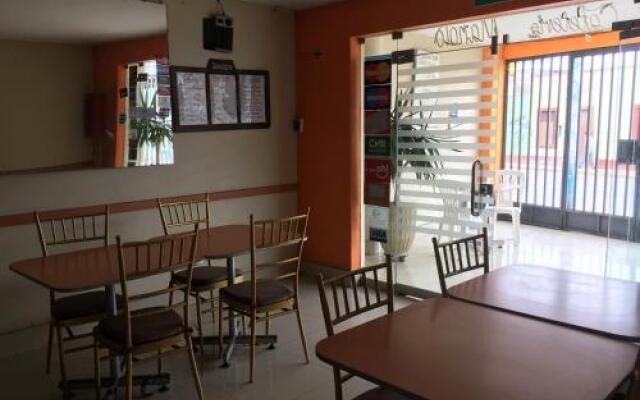 Hostal & Restaurante Manolo